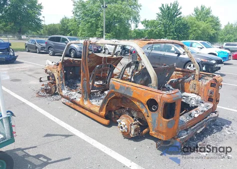 2021 Jeep Wrangler Unlimited Willys 4X4 z USA, uszkodzony, nr VIN 1C4HJXDN3MW608970